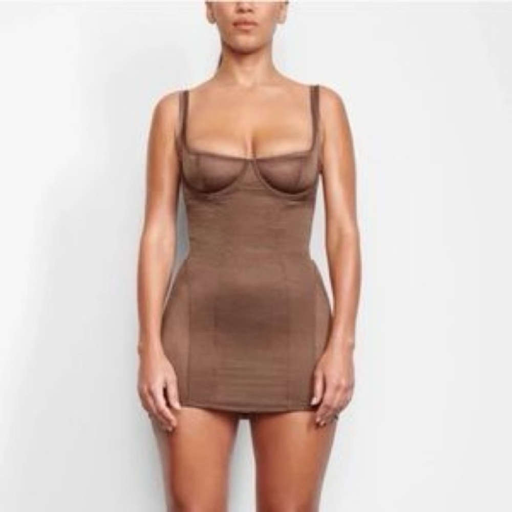 SKIMS DRESS XL NWT
